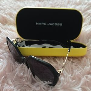 Marc Jacobs Black Sunglasses with Yellow Case